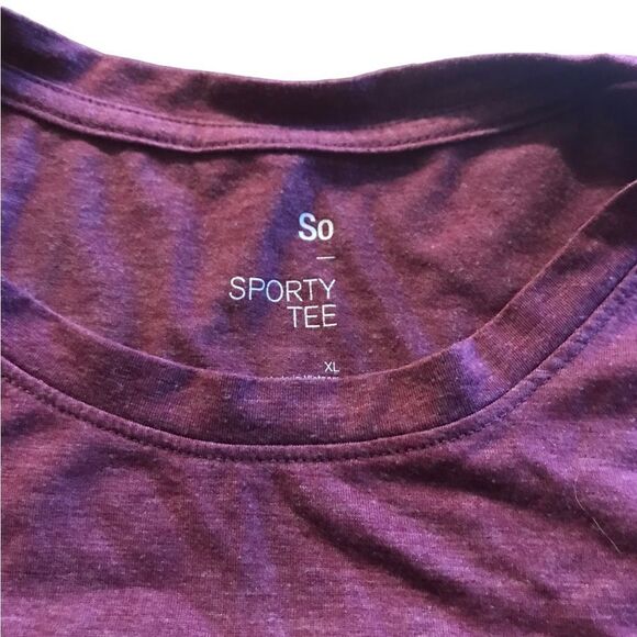 So sporty tee size XL v necked tee shirt see pics great condition - Picture 2 of 2